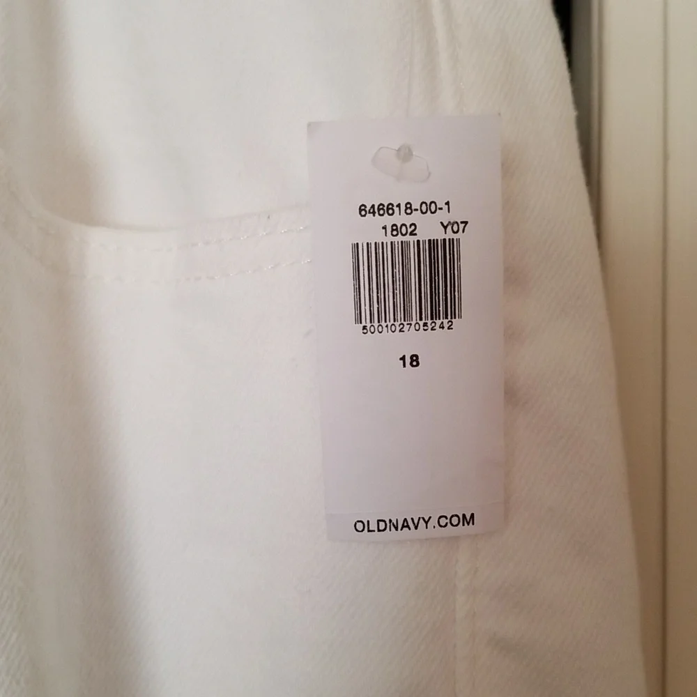 Old Navy 18 High Rise Jeans - Picture 8 of 12